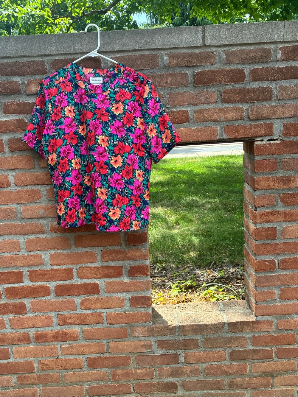 Distinction Floral Button-Up Top in Pink, Red & Green